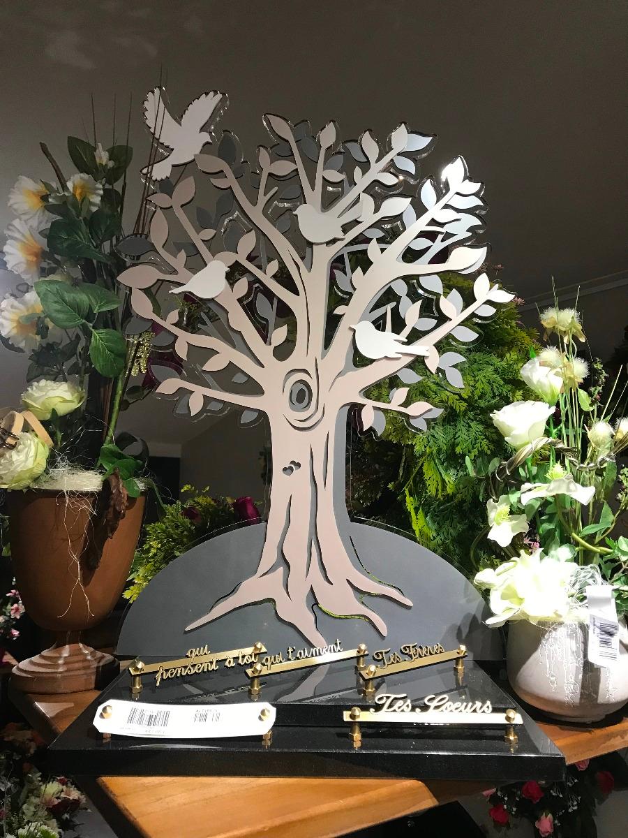 plaque funeraire a motif arbre